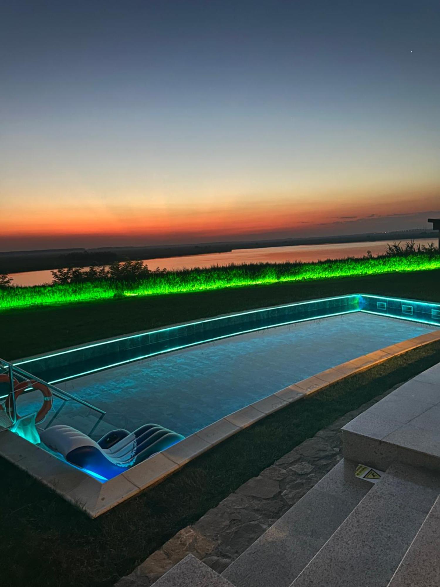 Casa Miralago Boutique Tulcea Exterior foto
